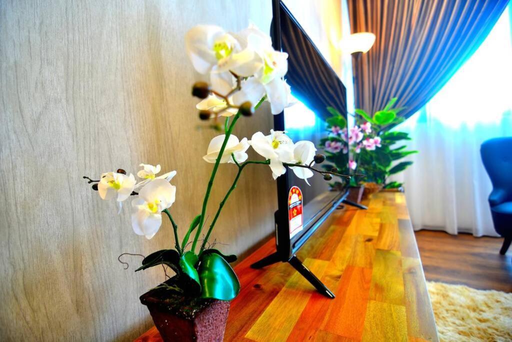 Vivacity Jazz Suite New Luxury Cozy Home A13 クチン エクステリア 写真
